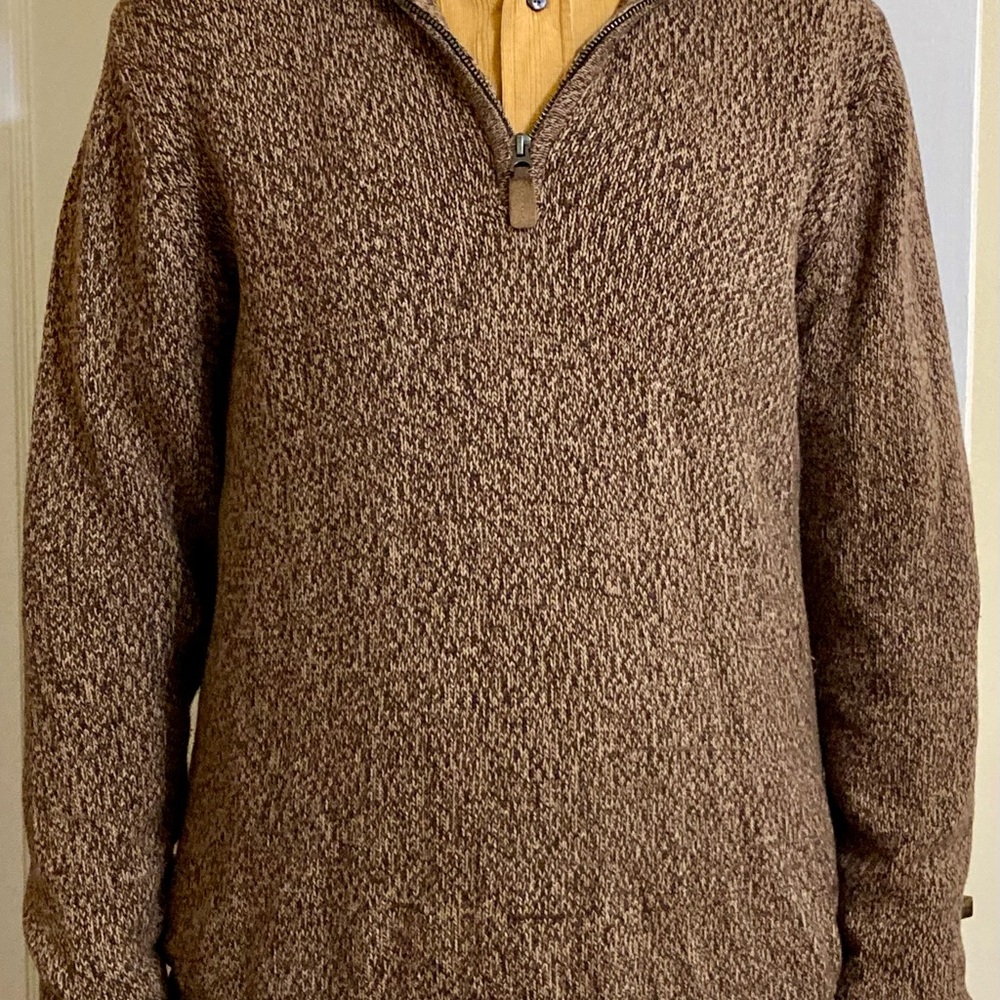 St. John's Bay Men's Zip Up Brown sweater